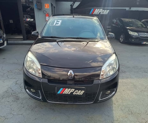 Renault Sandero Flex Automático