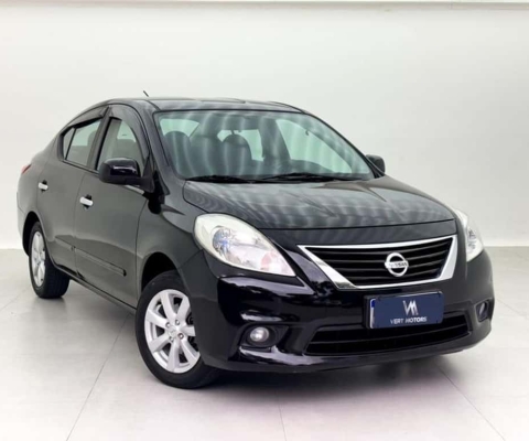 NISSAN VERSA 16SL FLEX 2013