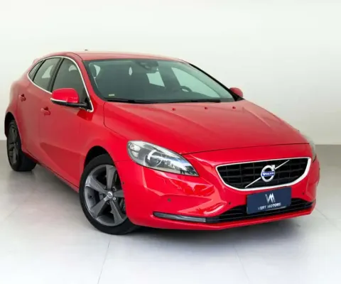 Volvo v40 t4 dynamic 2015