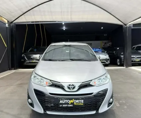 Toyota Yaris Hatch Flex Automático