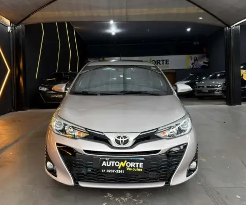 Toyota Yaris Hatch Flex Automático