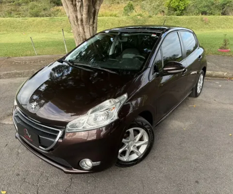 PEUGEOT 208 1.5 MEC 2015 TETO PANORAMICO 