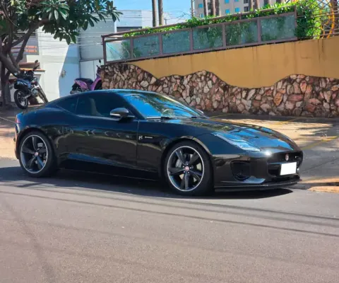 JAGUAR F-TYPE 2.0 P300 GASOLINA R-DYNAMIC COUPÉ AUTOMÁTICO