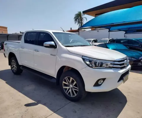 TOYOTA HILUX 2.8 SRX 4X4 CD 16V DIESEL 4P AUTOMÁTICO