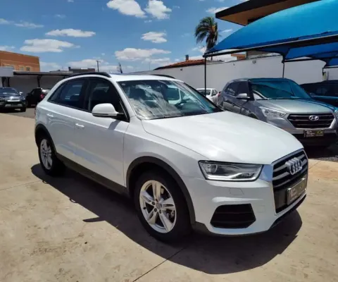 AUDI Q3 1.4 TFSI AMBIENTE GASOLINA 4P S TRONIC