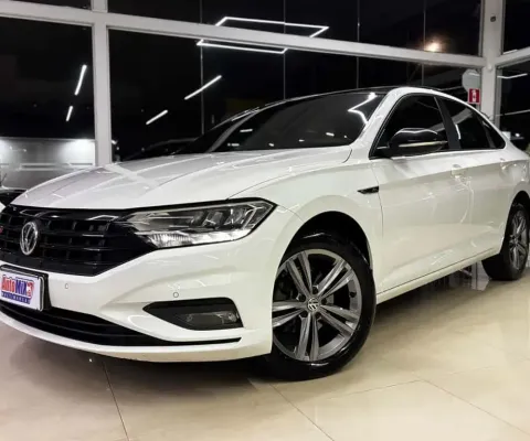 VOLKSWAGEN JETTA R-Line 250 TSI 1.4 Flex 16V Aut.