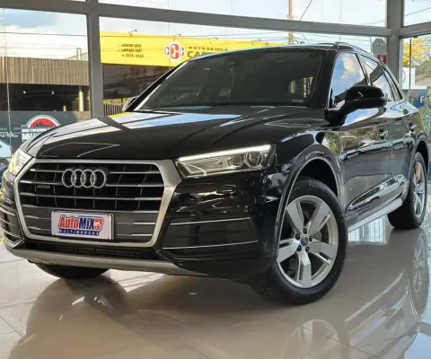 AUDI Q5 Black 2.0 TFSI Quattro S tronic