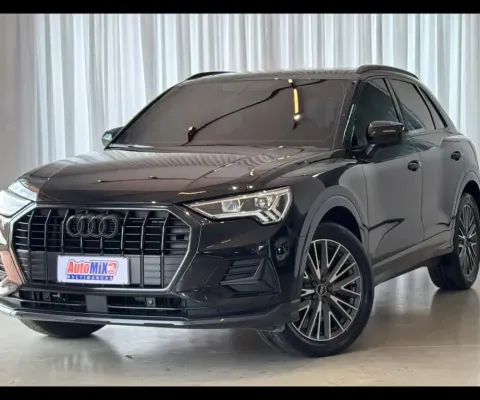 AUDI Q3 Black Ed. 1.4 TFSI Flex/Black S-tron.