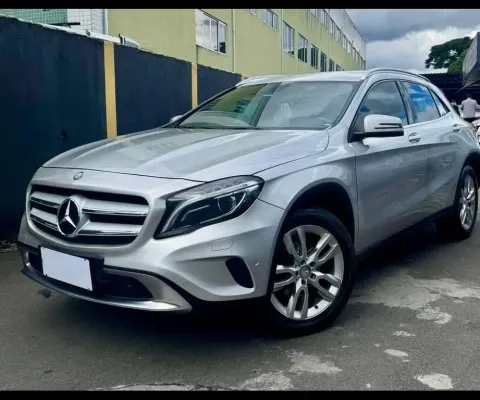 MERCEDES-BENZ GLA 200 200 Advance 1.6/1.6 TB 16V Flex Aut.