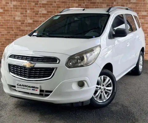 CHEVROLET SPIN 1.8L MT LT 2018