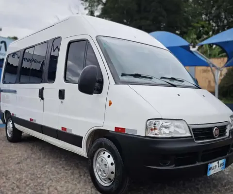 FIAT DUCATO MINIBUS 16 LUGARES 2015