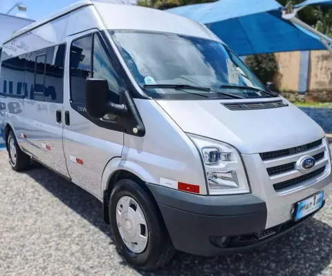 FORD TRANSIT 14 LUGARES 2011