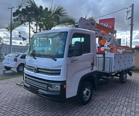 VOLKSWAGEN DELIVERY EXPRESS com plataforma elevatória