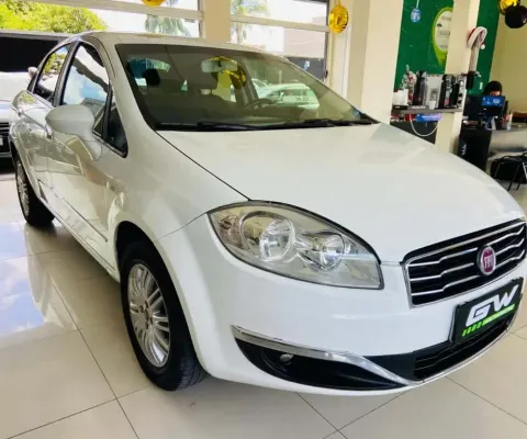 FIAT LINEA 1.8 ESSENCE 16V FLEX 4P MANUAL