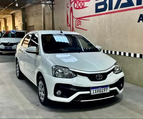 Toyota ETIOS 1.5 X SEDAN 16V FLEX 4P AUTOMÁTICO