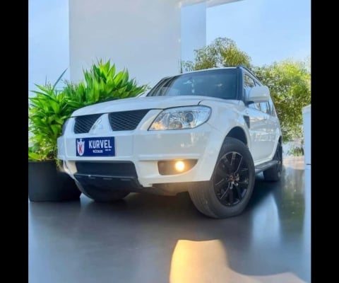 Mitsubishi PAJERO TR4 2.0 4X2 16V 140CV FLEX 4P AUTOMÁTICO
