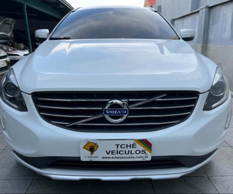 Volvo XC60 2.0 T5 R DESIGN TURBO GASOLINA 4P AUTOMÁTICO