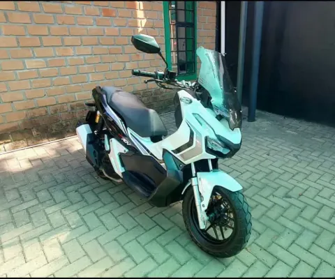 Honda ADV 150