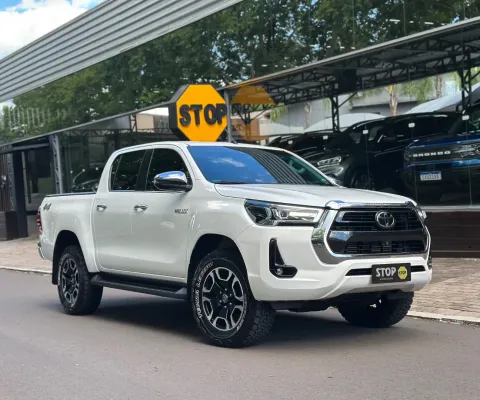 TOYOTA HILUX SRX  2.8 TURBO DIESEL 2022 – Potência, Conforto e Tecnologia em Alto Nível! ️