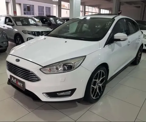Ford FOCUS 2.0 TITANIUM PLUS 16V FLEX 4P POWERSHIFT