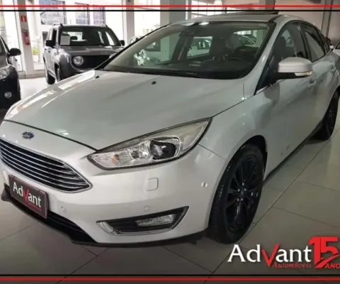 Ford FOCUS 2.0 TITANIUM PLUS FASTBACK 16V FLEX 4P POWERSHIFT