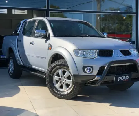 Mitsubishi L200 TRITON 3.2 HPE 4X4 CD 16V TURBO INTERCOOLER DIESEL 4P AUTOMÁTICO