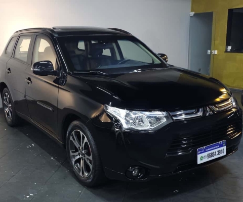 MITSUBISHI OUTLANDER 2.0 16V 160cv Aut.