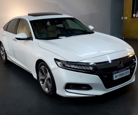HONDA ACCORD Sedan Touring 2.0 TB 16V Aut.