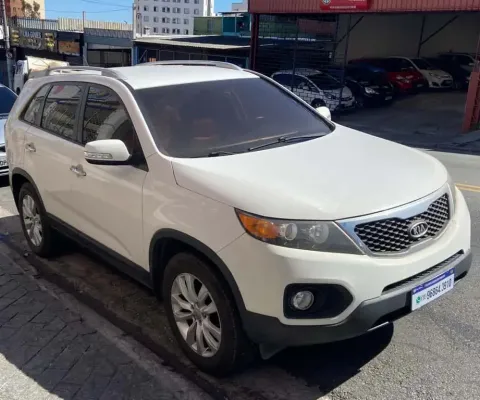KIA SORENTO 2.4 16V 4x2 Aut.