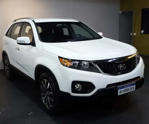 KIA SORENTO 2.4 16V 4x2 Aut.