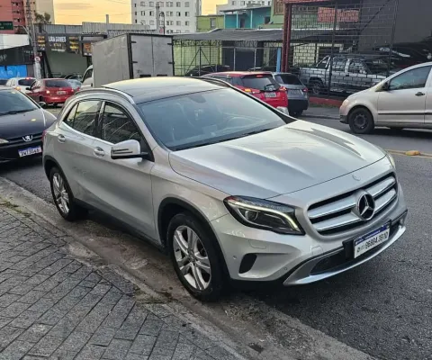 MERCEDES-BENZ GLA 200 200 Vision 1.6/1.6 TB 16V Flex Aut.