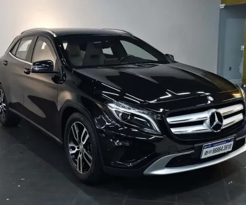 MERCEDES-BENZ GLA 200 200 Advance 1.6/1.6 TB 16V Flex Aut.