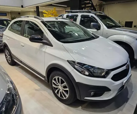 CHEVROLET ONIX HATCH ACTIV 1.4 8V Flex 5p Mec.