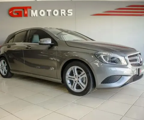 Mercedes-Benz A 200 1.6 TURBO URBAN 16V GASOLINA 4P AUTOMÁTICO