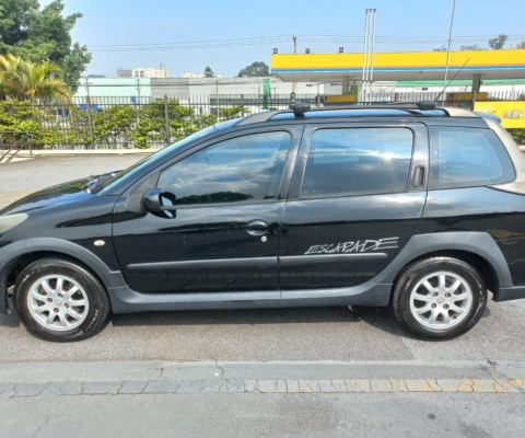 PEUGEOT 207 à venda.