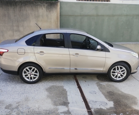 FIAT GRAND SIENA à venda.