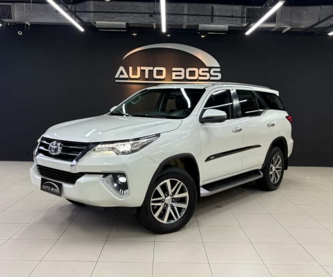 TOYOTA HILUX SW4 2.8 SRX DIAMOND 4X4 TURBO