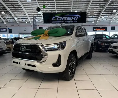 TOYOTA HILUX CD 4X4 SRX TURBO DIESEL INTERCOOLER 204cv AUTOMÁTICO 6M - 2025