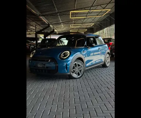 MINI COOPER SE Multitone Edit. 3p (Elétrico)