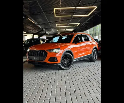 AUDI Q3 Black Ed. 1.4 TFSI Flex/Black S-tron.
