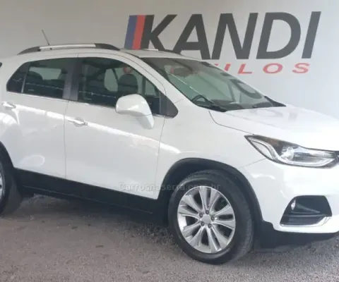Tracker 1.4 LTZ COM TETO SOLAR em EXCELENTE estado. Venha conhecer a Kandi Veículos