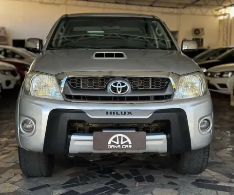 TOYOTA HILUX CD 4X4 SR 2010