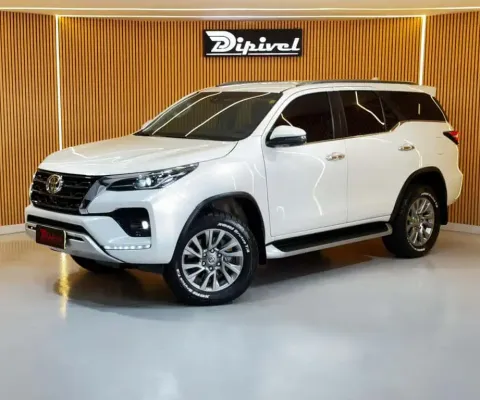 Toyota Hillux SW4 SRX 2.8 4x4 Diesel 2022