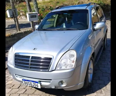 Ssangyong REXTON 2.7 I5 XDI DIESEL RX270 4WD AUTOMÁTICO