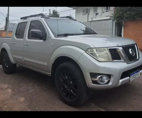 Nissan FRONTIER 2.5 SL 4X4 CD TURBO ELETRONIC DIESEL 4P AUTOMÁTICO