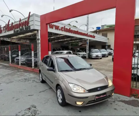 Ford FOCUS 1.6 GL 8V FLEX 4P MANUAL