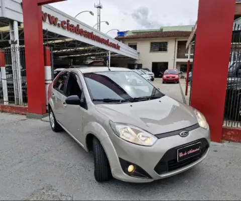 Ford FIESTA 1.6 ROCAM SEDAN 8V FLEX 4P MANUAL