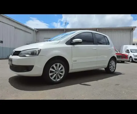 Volkswagen fox 1.0 g2 i-trend 2014