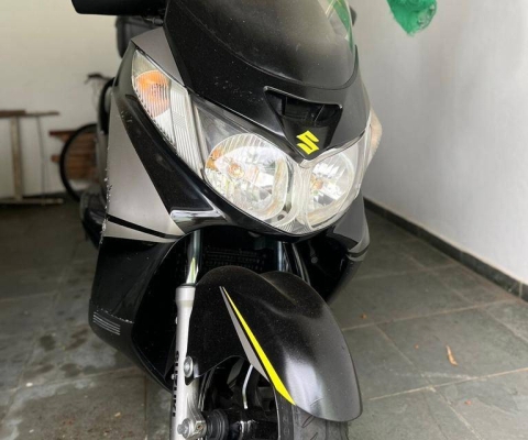 SUZUKI BURGMAN à venda.