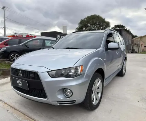 MITSUBISHI OUTLANDER 4X4-AT 3.0 V-6 4P 2013